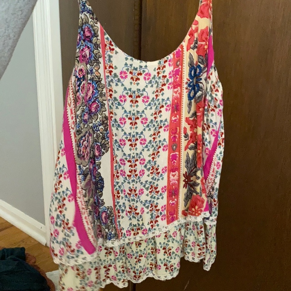 Cute tank top floral boho